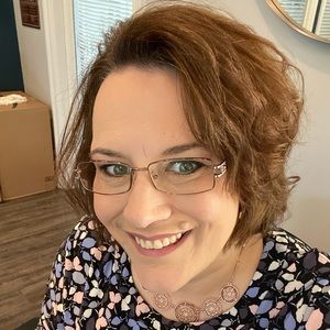 Meet your Posher, Brandie